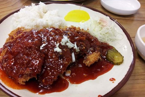 Thịt chiên Donkasseu & Curry